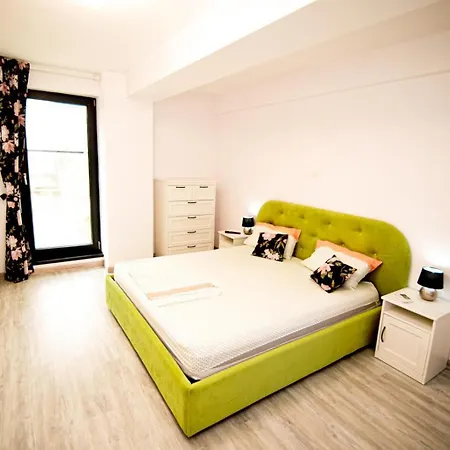 Zen And By Mamaia Nord *